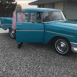 Meet your Posher, Rachel